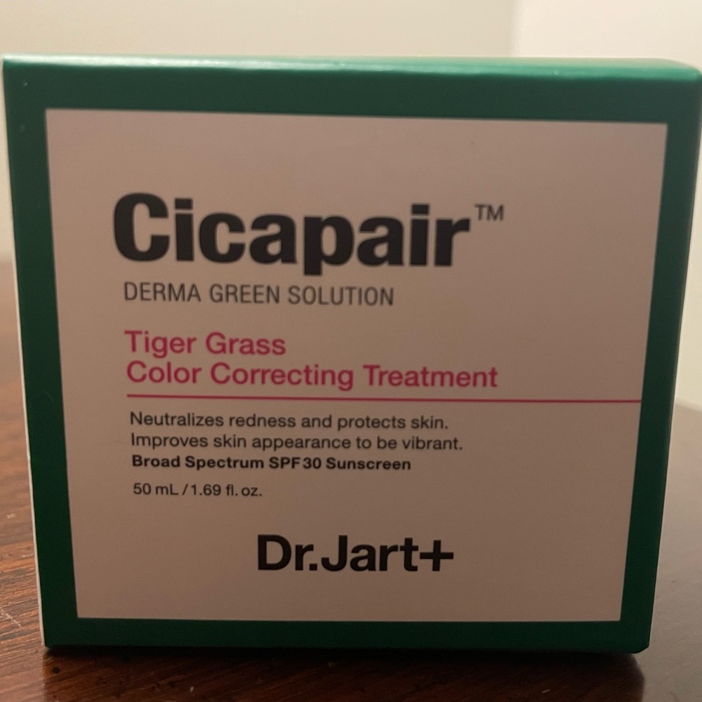 Dr. Jart+ Soothing Color Correcting Treatment